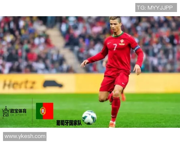 足球明星C罗的艺术魅力与绘画作品的完美结合探索