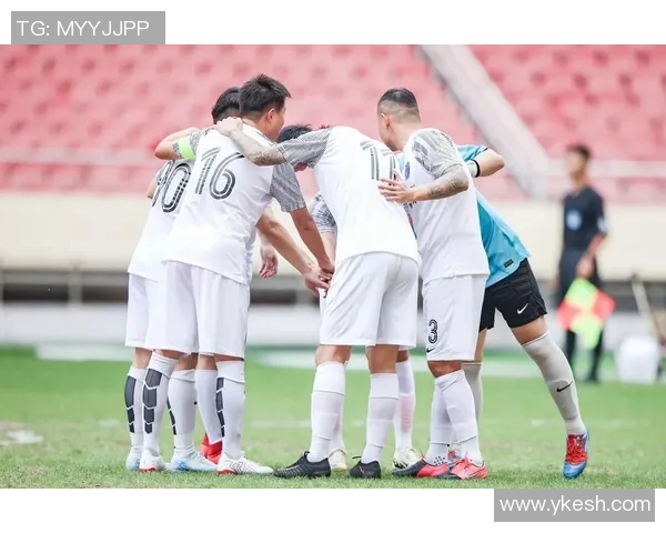 山东足球明星解说员是谁揭秘他们的精彩瞬间与职业生涯