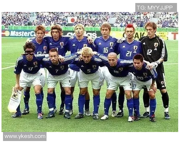 民国时期足球明星的传奇故事与他们对中国足球的影响探讨